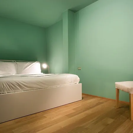 Domus Plinii 1792 Suites Faggeto Lario Zimmer foto